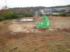 東屋建設中