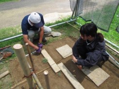 ３級造園技能練習後に寸法などを確認