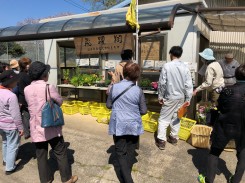 開店時刻までもう少し