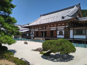 愚溪寺 臥竜石庭